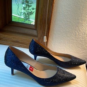 Jewel Badgley Mischka Frenchie dress pump, 2” heel. Navy blue. Size 8.